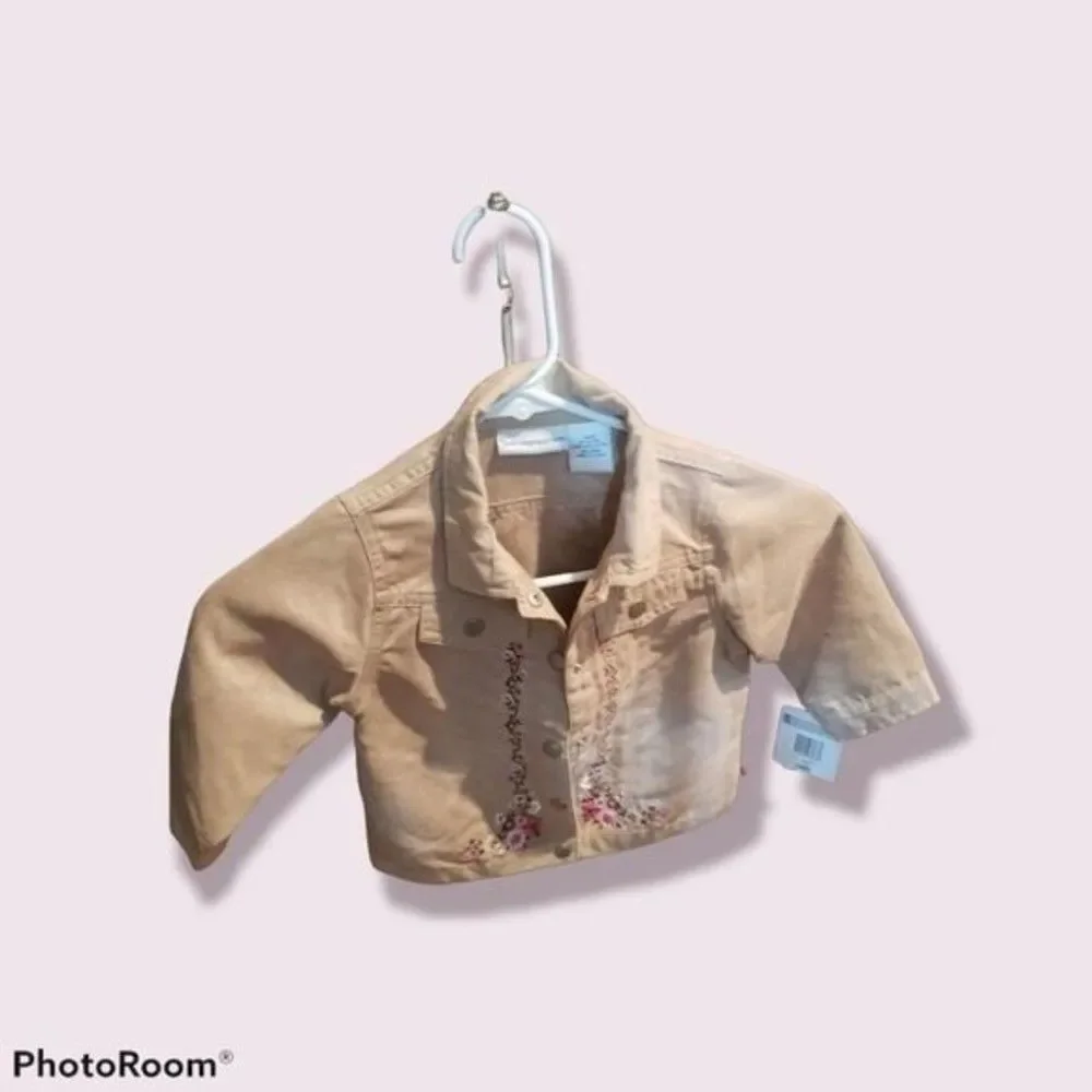 NWT Floral Lightweight Jacket 24 months. Sooooo soft!
